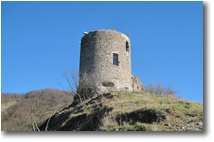 Fotografie Savignone - Paesi - Castello Fieschi: la torre restaurata