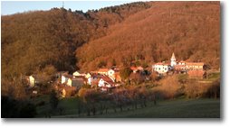 Foto Savignone - Paesi - Il paese di Montemaggio al tramonto