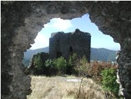  Savignone: ruderi del Castello Fieschi - Savignone - <2001 - Paesi - Estate - Voto: Non  - Last Visit: 23/9/2023 16.43.45 