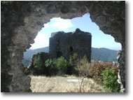 Fotografie Savignone - Paesi - Savignone: ruderi del Castello Fieschi