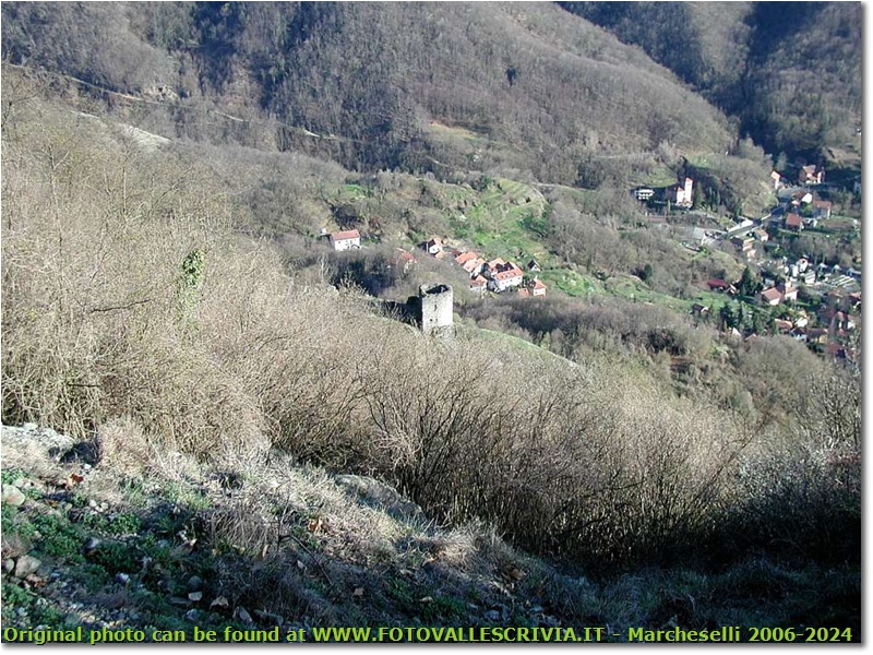 Il torrione del Castello Fieschi di Savignone - Savignone - 2002 - Panorami - Estate - Olympus Camedia 3000