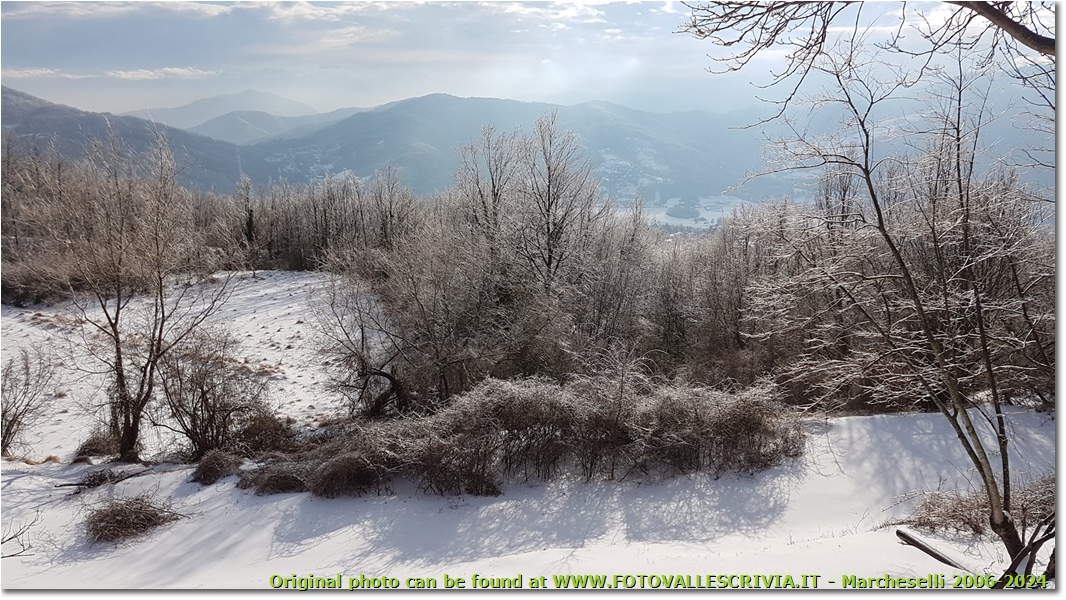 Neve, ghiacico, sole.. forti di Genova, Madonna della Guardia e monte Vittoria - Savignone - 2018 - Panorami - Inverno - HTC One S Nokia C7-00 (o altro cell)