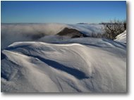 Fotografie Savignone - Panorami - Neve e nebbia sul Monte Maggio