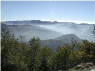  Panorama autunnale sulla Valle Scrivia da M. Maggio - Savignone - 2002 - Panorami - Inverno - Voto: Non  - Last Visit: 23/9/2023 19.20.59 