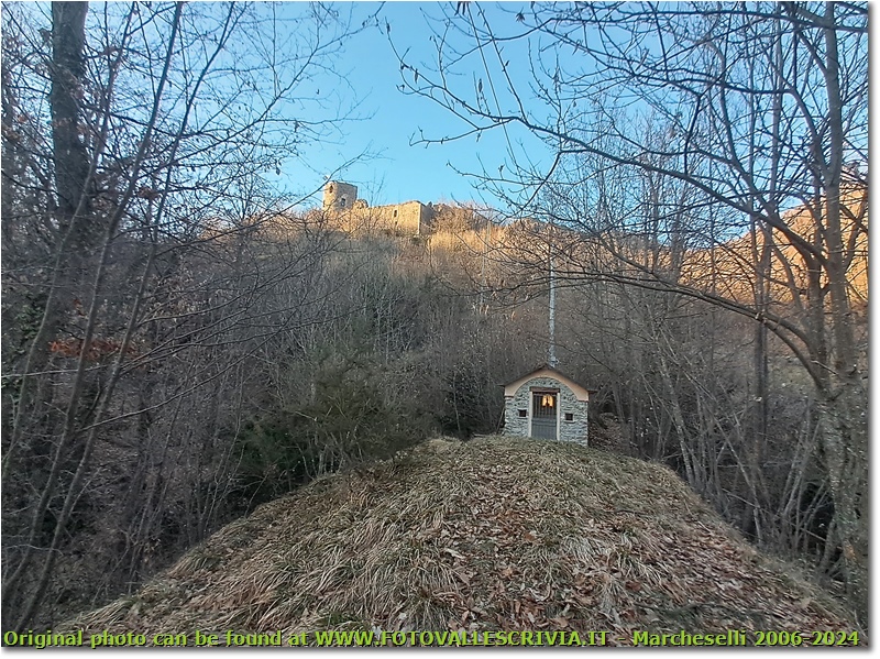 Savignone: il Castello e la Cappelletta - Savignone - 2023 - Panorami - Inverno - Altro/Other