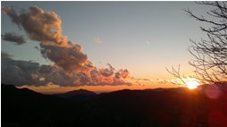  Tramonto da Montemaggio - Savignone - 2013 - Panorami - Inverno - Voto: Non  - Last Visit: 20/9/2023 12.10.54 