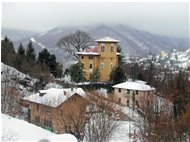  The numerous  libery style  like mansions. - Savignone - 2006 - Villages - Winter - Voto: Non  - Last Visit: 5/2/2024 2.32.58 