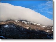 Fotografie ValBrevenna - Altro - Cappello di nebbia sul Monte Proventino