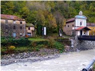  Autunno in Valbrevenna: Madonna dell’Acqua - ValBrevenna - 2018 - Paesi - Estate - Voto: Non  - Last Visit: 25/5/2024 9.23.37 