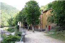  Santuario Madonna dell’Acqua - ValBrevenna - 2007 - Paesi - Estate - Voto: Non  - Last Visit: 13/4/2024 20.9.7 