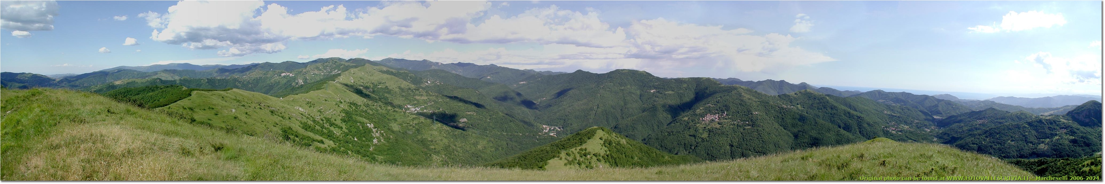 La Val Brevenna dal Monte Proventino - ValBrevenna - <2001 - Panorami - Estate - Olympus Camedia 3000