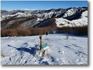 Foto ValBrevenna - Panorami - Quasi in vetta: M. Proventino con neve