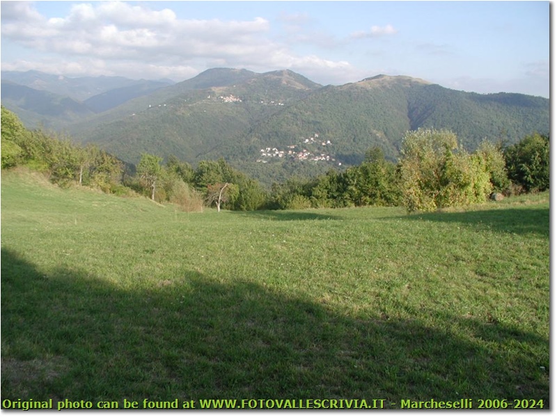 Ternano e Frassineto in Val Brevenna - ValBrevenna - <2001 - Panorami - Estate - Olympus Camedia 3000